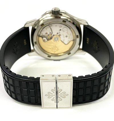 Patek Philippe Aquanaut 5066a-001 Stainless Steel Black Dial Black Rubber Strap