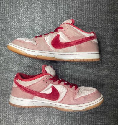 Strangelove Dunk Low Sb Valentines Day