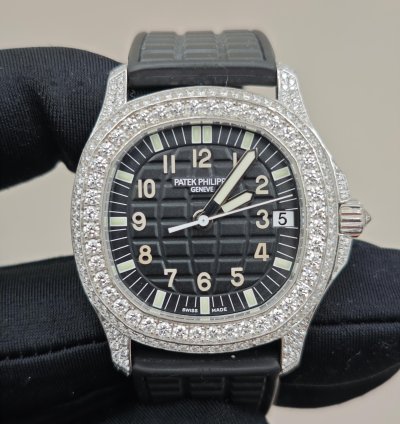 Patek Philippe Aquanaut 5069g-001
