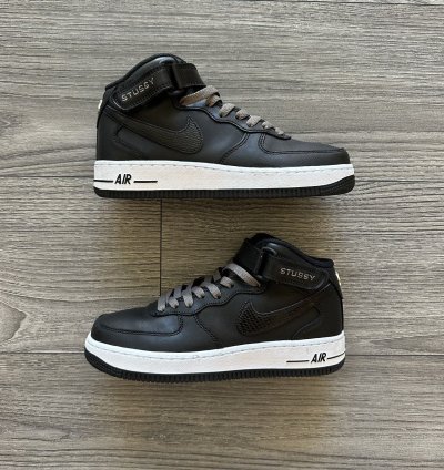 Study Nike Air Force 1 Mid