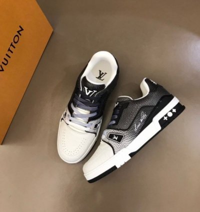 Louisvuittion Trainer Double Tone Sneakers