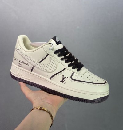Louisvuittion X Nik E Air Force Ignite Edition Sneakers