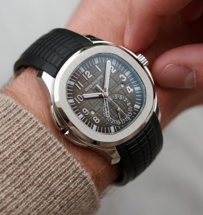 Patek Philippe Aquanaut 5164a Aquanaut Travel Time Steel