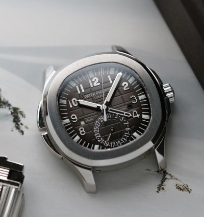 Patek Philippe Aquanaut 5164a Aquanaut Travel Time Steel