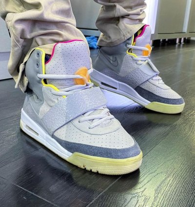 Nike Air Yeezy 1 Zen Grey 2009