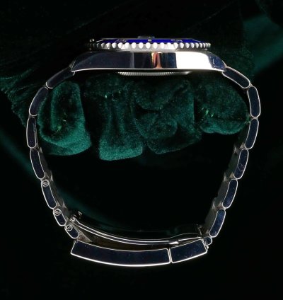 Rolex Submariner Date Mint Complete Set Submariner Date Cookie Monster Black Dial White Gold Steel 126619lb