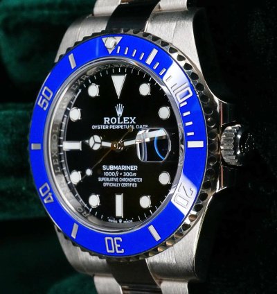 Rolex Submariner Date Mint Complete Set Submariner Date Cookie Monster Black Dial White Gold Steel 126619lb