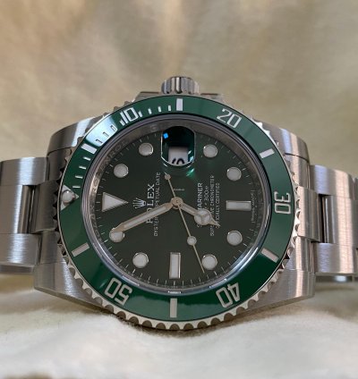 Rolex Submariner Date New 2020 Full Set Submariner Date Hulk Discontinued Model New Style Card