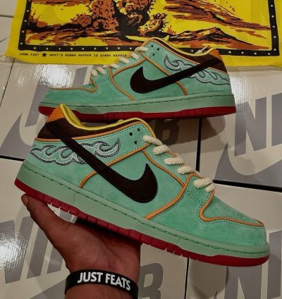 Nike Sb Dunk Low Rodeo Tourmaline