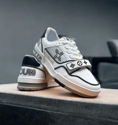 Louisvuitton Monogram Flowers Trainer Sneaker