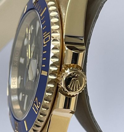 Rolex Submariner Date New 2020 Submariner Date Yellow Gold Blue Dial Blue Bezel 116618lb
