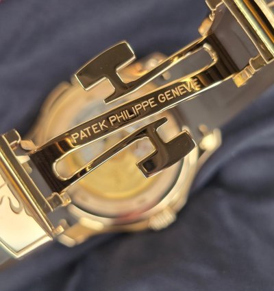 Patek Philippe Aquanaut 5164r Mint 18k Rose Gold