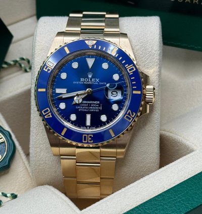 Rolex Submariner Date New 2022 Yellow Gold Sunburst Blue Dial Ceramic Bezel