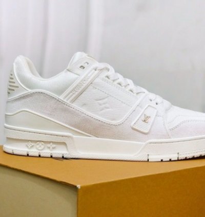 Louisvuitton Trainer Canvas White Sneakers