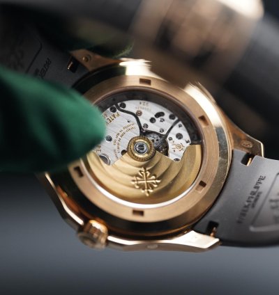 Patek Philippe Aquanaut 5164r Travel Time Rose Gold Fullkit