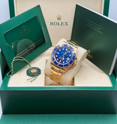 Rolex Submariner Date New 2025 Yellow Gold Sunburst Blue Dial Ceramic Bezel