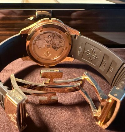 Patek Philippe Aquanaut 5164r-001