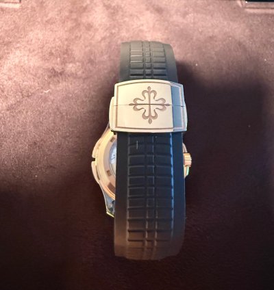 Patek Philippe Aquanaut 5164r-001