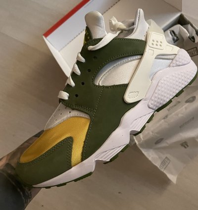 Stussy Nike Air Huarache Le