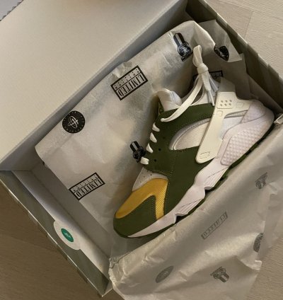 Stussy Nike Air Huarache Le
