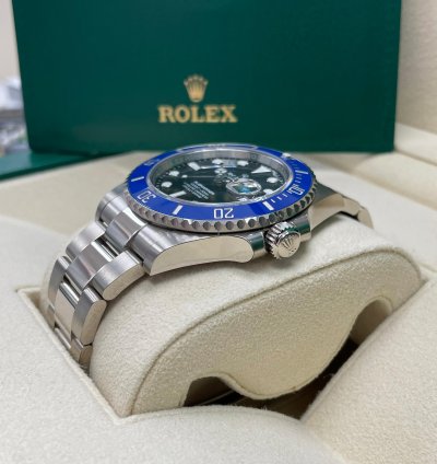 Rolex Submariner Date New Submariner Date 41mm 126619lb White Gold Blue Bezel Black Dial