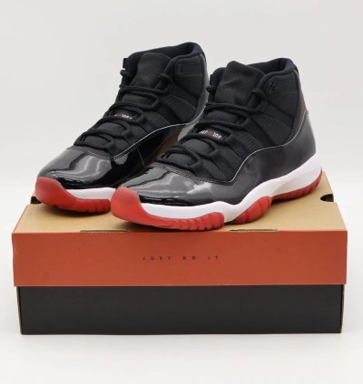 Air Jordan 11 Retro Playoffs Bred