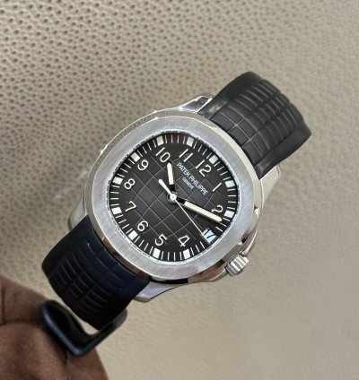 Patek Philippe Aquanaut 5165a-001