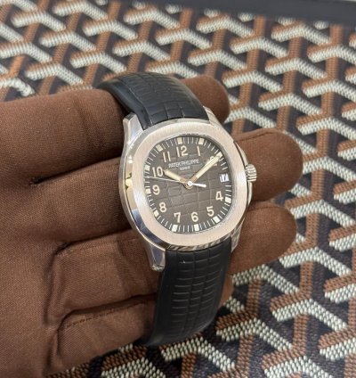 Patek Philippe Aquanaut 5165a-001