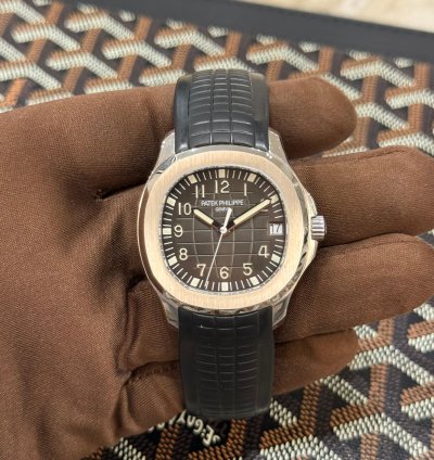Patek Philippe Aquanaut 5165a-001