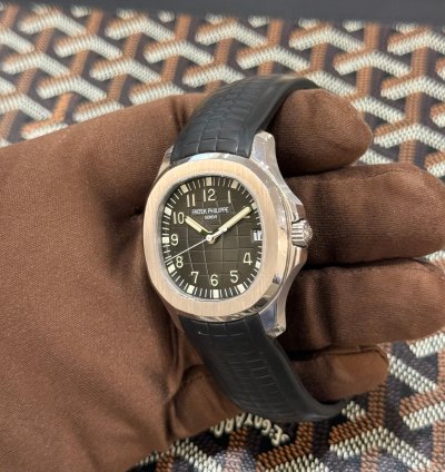 Patek Philippe Aquanaut 5165a-001