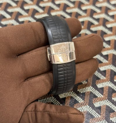 Patek Philippe Aquanaut 5165a-001