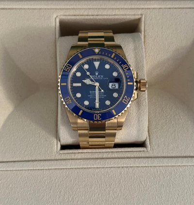 Rolex Submariner Date New Unworn Full Sticker 126618lb Yellow Gold