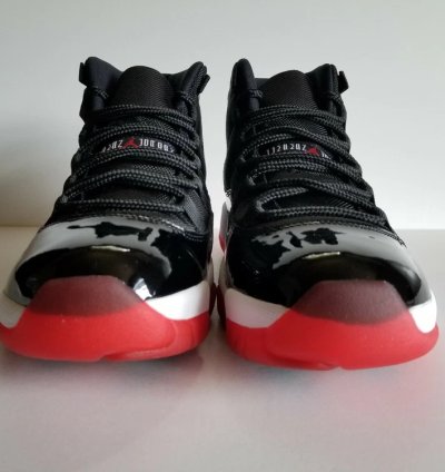 Air Jordan 11 Retro Playoffs Bred