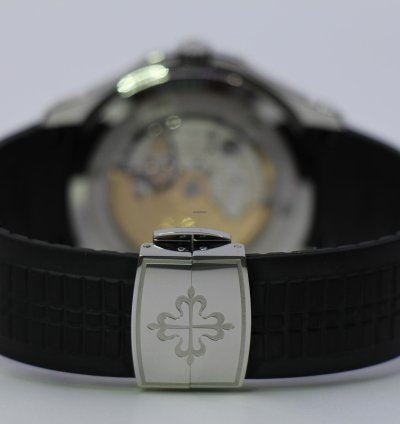Patek Philippe Aquanaut 5167 1a-001 - 09 2020 - Patek Service 03 2023 - Like New