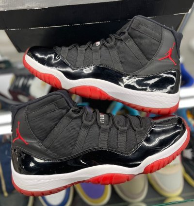 Air Jordan 11 Retro Playoffs Bred