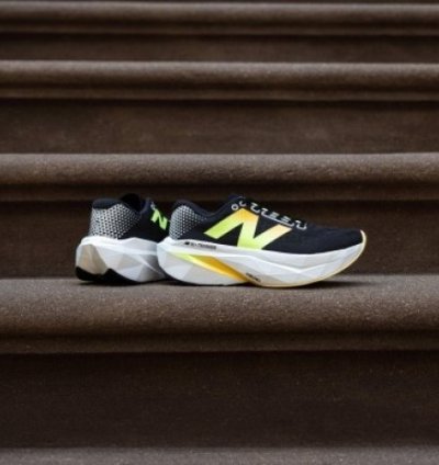 Ne W Balance Supercomp Trainer V3 Running Shoes