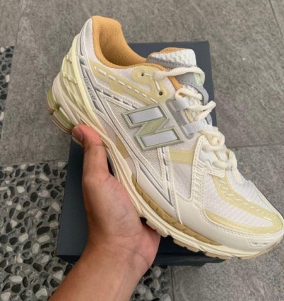 Nebalance 1906r Lunar New Year White Sneakers