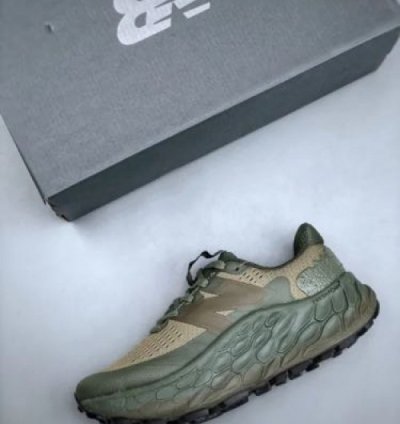 New Balance Fresh Foam Trail More V3 Covert Green Running Shoes
