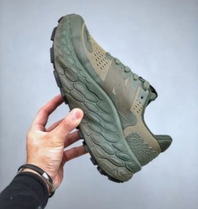New Balance Fresh Foam Trail More V3 Covert Green Running Shoes
