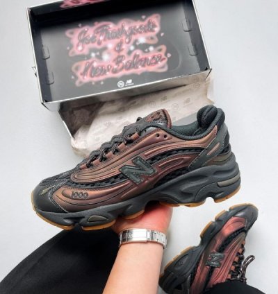 Newbalance 1000 Black Ice Sneakers