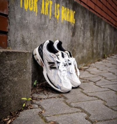 Newbalance 1906d Grey Gold Running Shoes