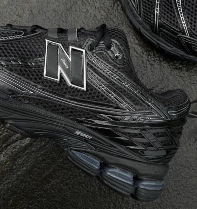 Newbalance 1906r Black And Silver Metallic Running Shoes Semi Ua