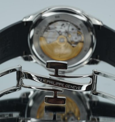 Patek Philippe Aquanaut 5167a Stainless Steel Black Dial Bracelet And Rubber
