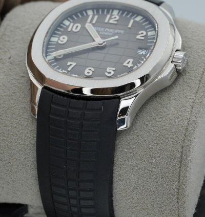 Patek Philippe Aquanaut 5167a Stainless Steel Black Dial Bracelet And Rubber