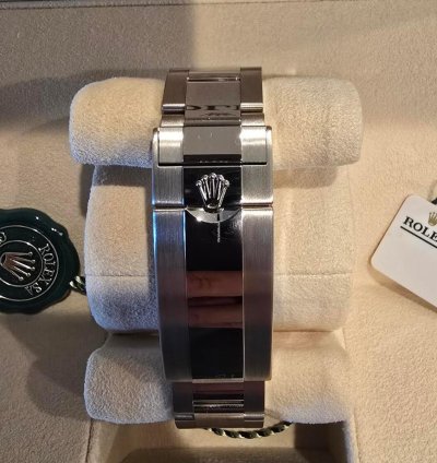 Rolex Submariner Date This Is An Unworn Cookie Monster With All Warranty Cards