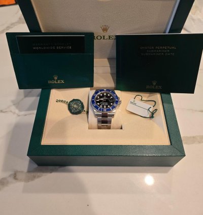 Rolex Submariner Date This Is An Unworn Cookie Monster With All Warranty Cards