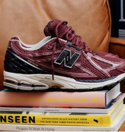 Newbalance 1906r Burgundy Black Sneakers