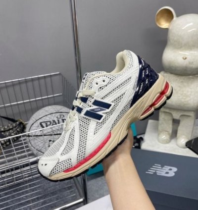 Newbalance 1906r Sea Salt Eclipse True Red Running Shoes