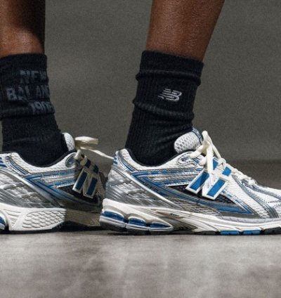 Newbalance 1906r Silver Metallic Blue Sneakers