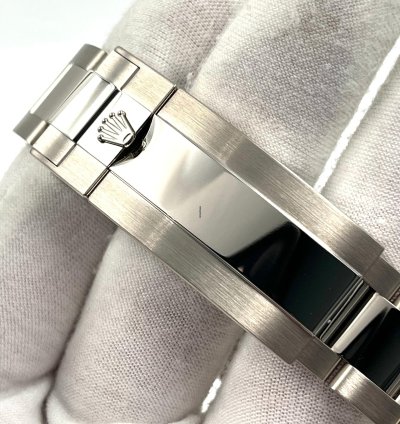 Rolex Submariner Date Unworn Submariner Date Smurf 41mm Blue Date White Gold 126619lb Box Papers 2024